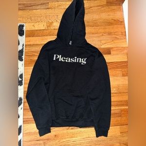 Pleasing hoodie